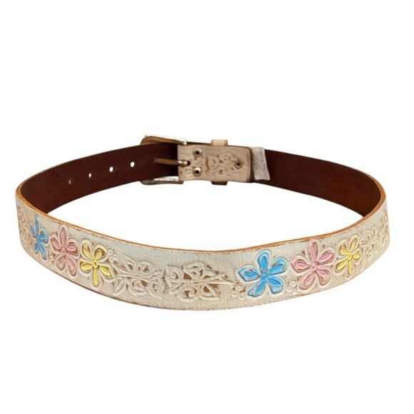 Toscana Tooled Leather Belt SZ 33 Floral Womens White Pastel Boho Western Hippie - Picture 11 of 12